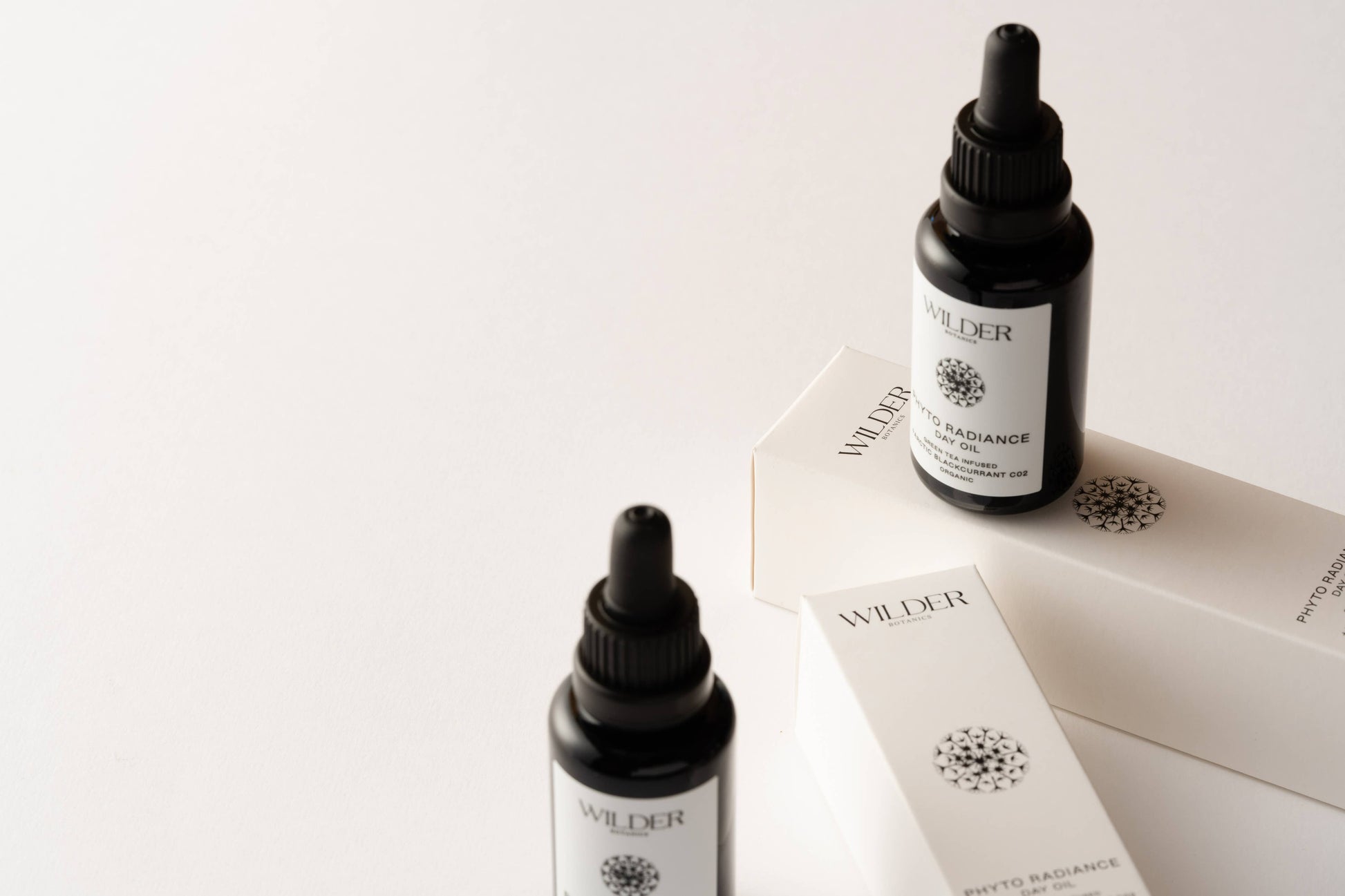 Wilder Botanics Phyto Radiance Day Oil