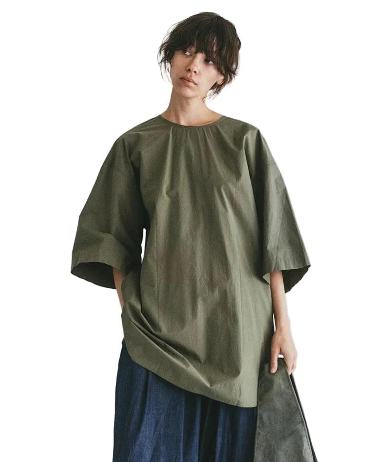 Fog Linen Work | Mii Thaaii Subash Oversized Green Top