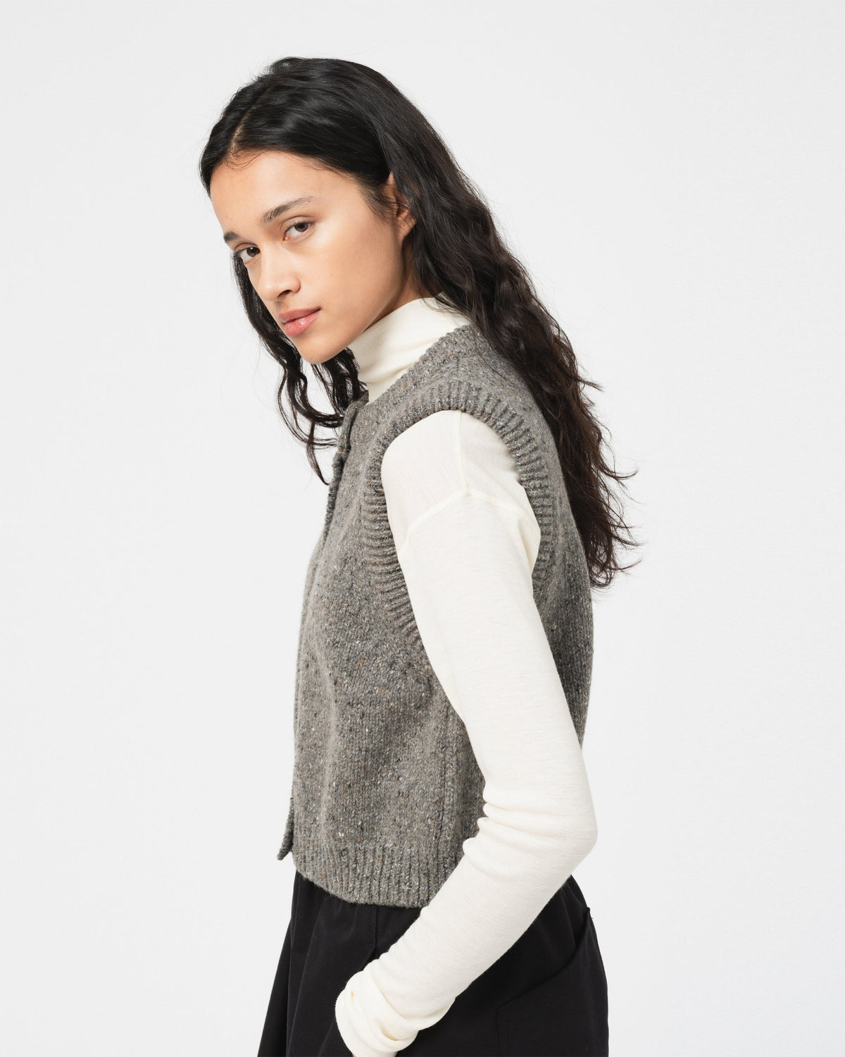 Girls of Dust Welsh Vest Neppy Wool Drizzle