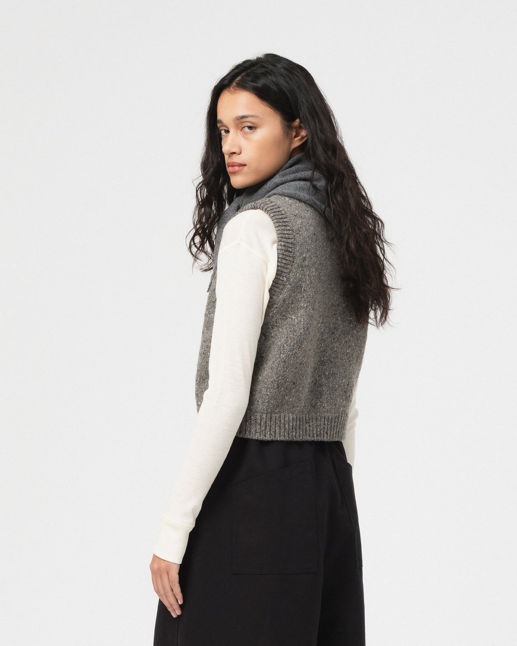 Girls of Dust Welsh Vest Neppy Wool Drizzle
